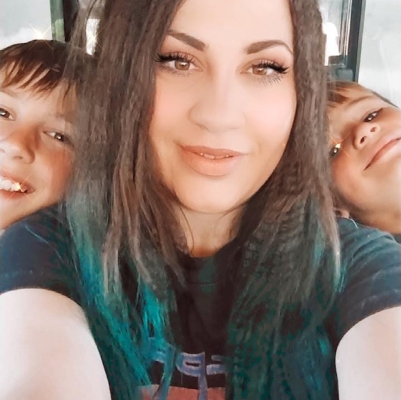 Meet your Posher, Heather - Picture 5 of 7